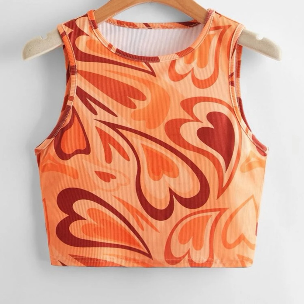 Heart Print Cropped Tank Top